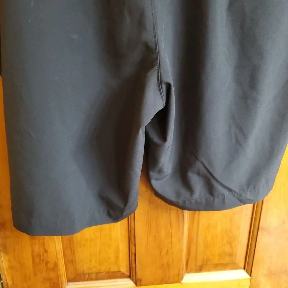 Links Edition Mens Golf‎ Shorts Sz 40 Black Stretch Moisture Wicking Perf Ath